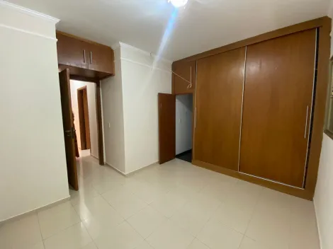 Alugar Casa / Padr&atilde;o em S&atilde;o Jos&eacute; do Rio Preto R$ 4.600,00 - Foto 12