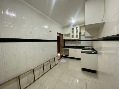 Alugar Casa / Padr&atilde;o em S&atilde;o Jos&eacute; do Rio Preto R$ 4.600,00 - Foto 17