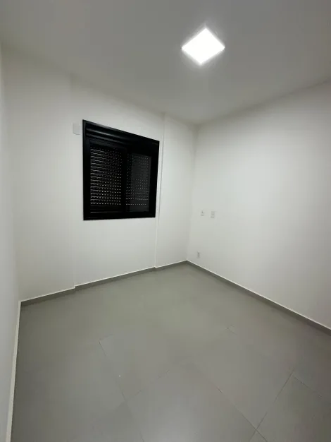 Alugar Apartamento / Padr&atilde;o em S&atilde;o Jos&eacute; do Rio Preto R$ 2.900,00 - Foto 6