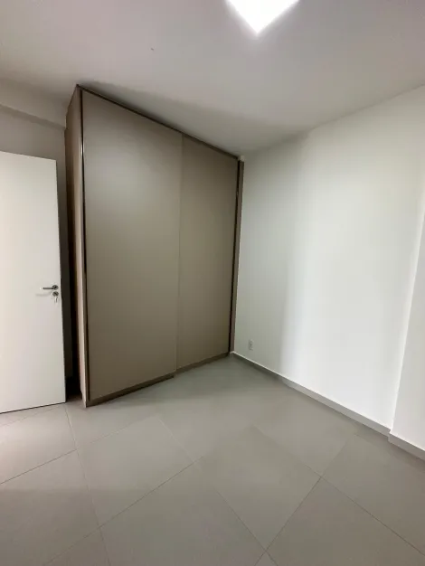 Alugar Apartamento / Padr&atilde;o em S&atilde;o Jos&eacute; do Rio Preto R$ 2.900,00 - Foto 5
