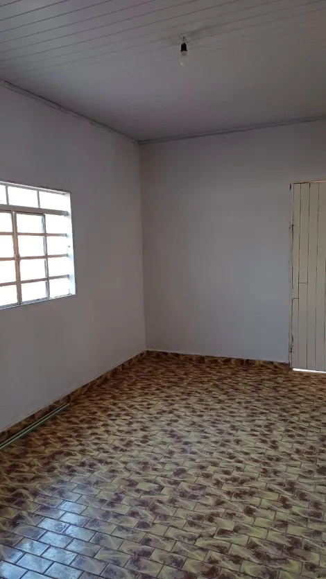 Comprar Casa / Padr&atilde;o em Mirassol R$ 240.000,00 - Foto 4