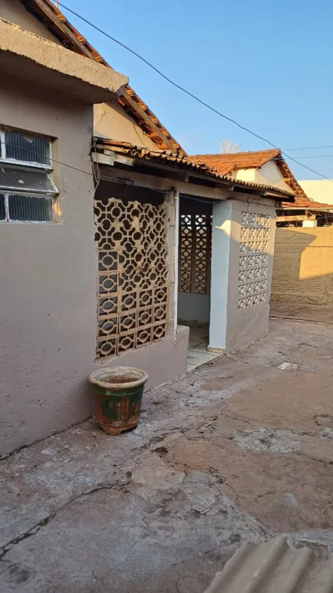 Comprar Casa / Padr&atilde;o em Mirassol R$ 240.000,00 - Foto 8