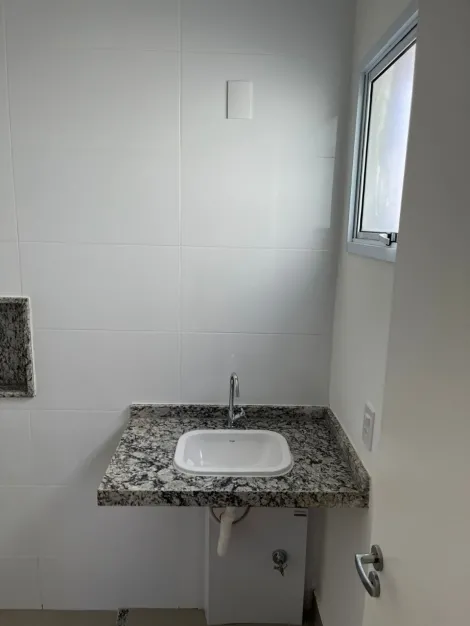 Alugar Casa / Condom&iacute;nio em Bady Bassitt R$ 2.500,00 - Foto 7