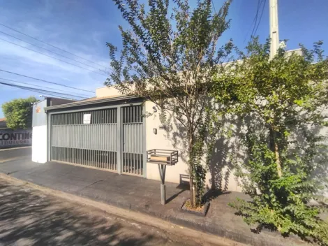 Alugar Casa / Padr&atilde;o em S&atilde;o Jos&eacute; do Rio Preto. apenas R$ 580.000,00