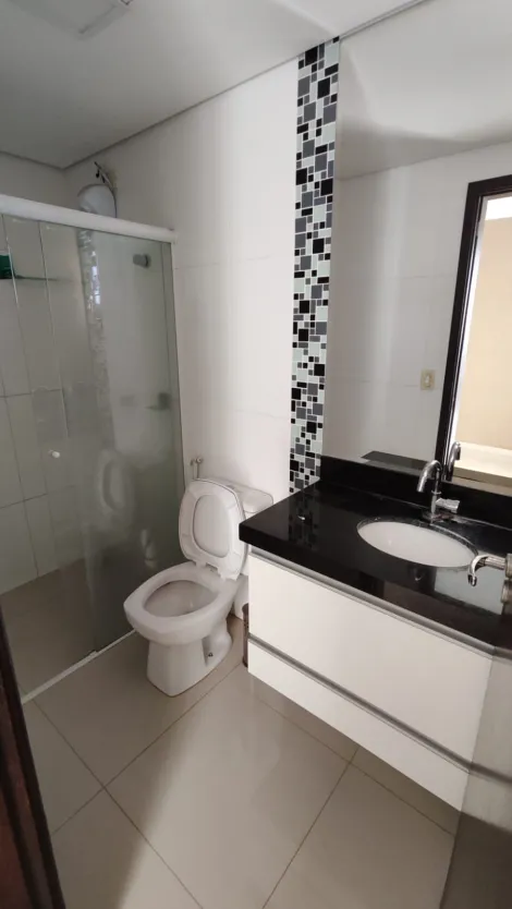 Alugar Apartamento / Padr&atilde;o em S&atilde;o Jos&eacute; do Rio Preto R$ 2.300,00 - Foto 13
