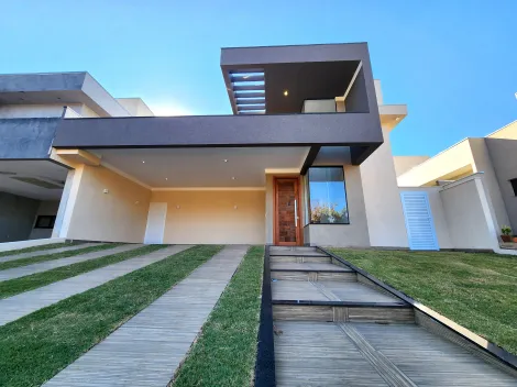Casa / Condom&iacute;nio em Mirassol 