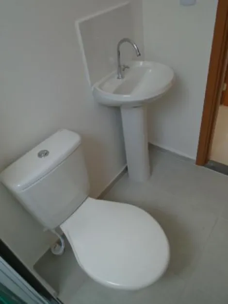 Alugar Apartamento / Padr&atilde;o em S&atilde;o Jos&eacute; do Rio Preto R$ 700,00 - Foto 7