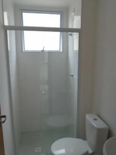 Alugar Apartamento / Padr&atilde;o em S&atilde;o Jos&eacute; do Rio Preto R$ 700,00 - Foto 8