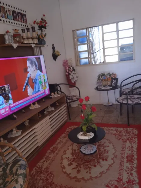 Alugar Casa / Padr&atilde;o em S&atilde;o Jos&eacute; do Rio Preto. apenas R$ 300.000,00