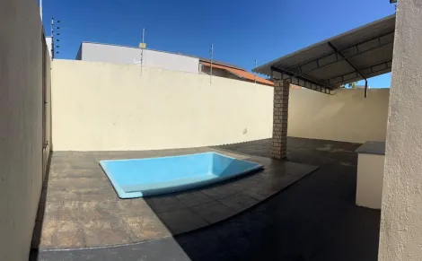 Alugar Casa / Padr&atilde;o em S&atilde;o Jos&eacute; do Rio Preto R$ 1.450,00 - Foto 2