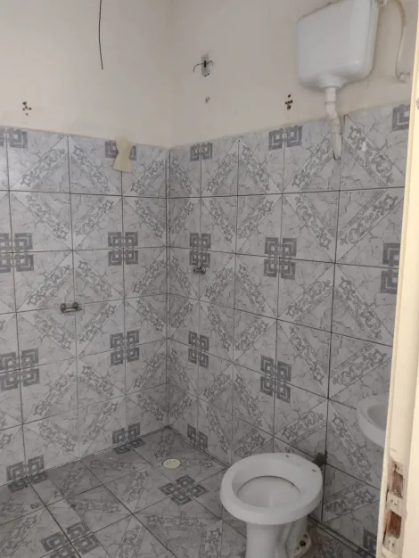 Alugar Casa / Padr&atilde;o em S&atilde;o Jos&eacute; do Rio Preto R$ 1.500,00 - Foto 3
