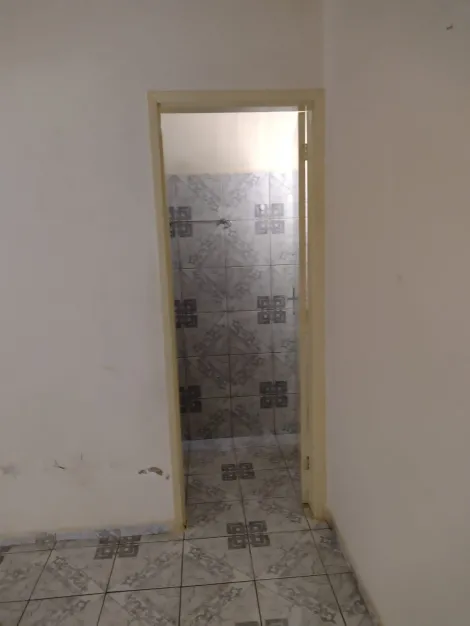 Alugar Casa / Padr&atilde;o em S&atilde;o Jos&eacute; do Rio Preto R$ 1.500,00 - Foto 8