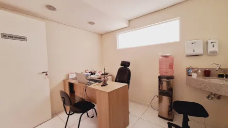 Alugar Comercial / Sala em S&atilde;o Jos&eacute; do Rio Preto R$ 1.500,00 - Foto 3