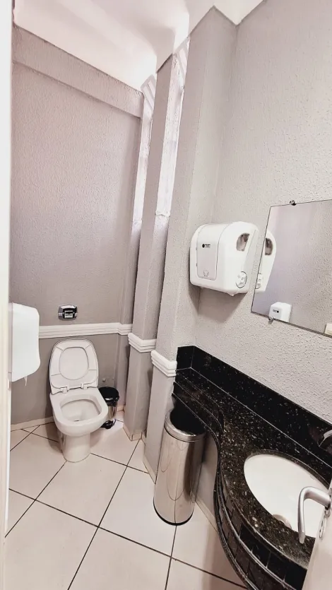 Alugar Comercial / Sala em S&atilde;o Jos&eacute; do Rio Preto R$ 2.500,00 - Foto 11