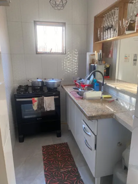 Comprar Casa / Sobrado em S&atilde;o Jos&eacute; do Rio Preto R$ 360.000,00 - Foto 6