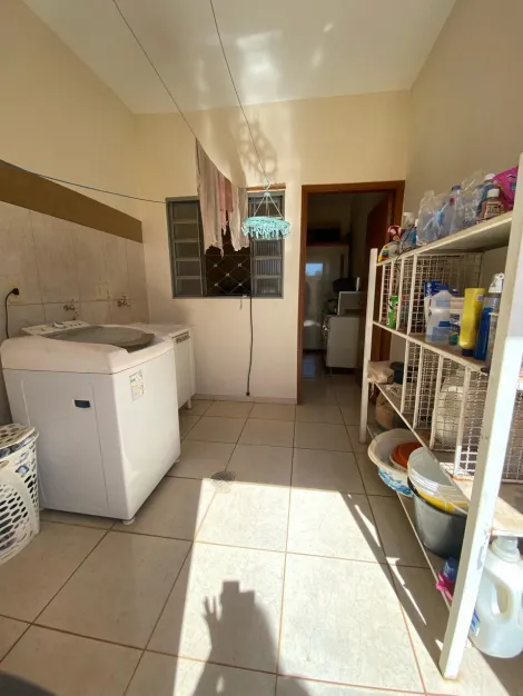 Comprar Casa / Padr&atilde;o em Bady Bassitt R$ 600.000,00 - Foto 17