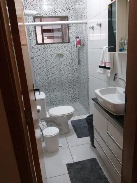 Comprar Casa / Padr&atilde;o em S&atilde;o Jos&eacute; do Rio Preto - Foto 18