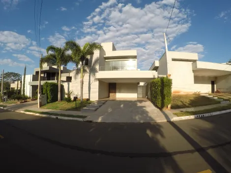 Alugar Casa / Condom&iacute;nio em S&atilde;o Jos&eacute; do Rio Preto. apenas R$ 2.000.000,00