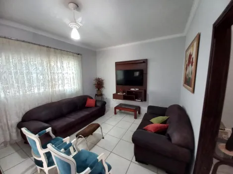 Alugar Casa / Padr&atilde;o em S&atilde;o Jos&eacute; do Rio Preto R$ 1.300,00 - Foto 4