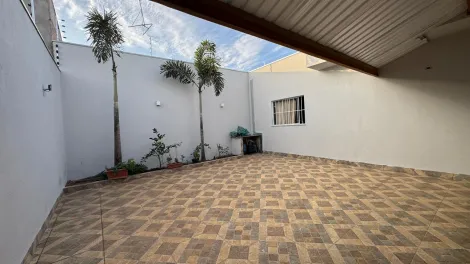 Comprar Casa / Padr&atilde;o em Votuporanga R$ 550.000,00 - Foto 16