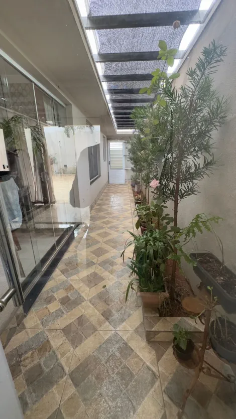 Comprar Casa / Padr&atilde;o em Votuporanga R$ 550.000,00 - Foto 6