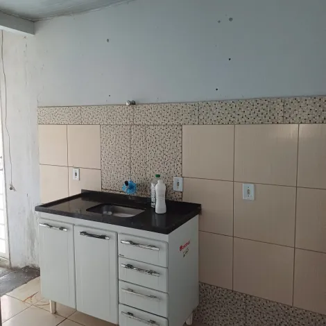 Alugar Casa / Padr&atilde;o em S&atilde;o Jos&eacute; do Rio Preto R$ 900,00 - Foto 6
