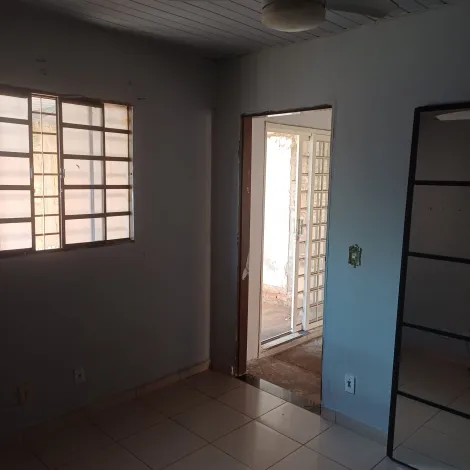 Alugar Casa / Padr&atilde;o em S&atilde;o Jos&eacute; do Rio Preto R$ 900,00 - Foto 8
