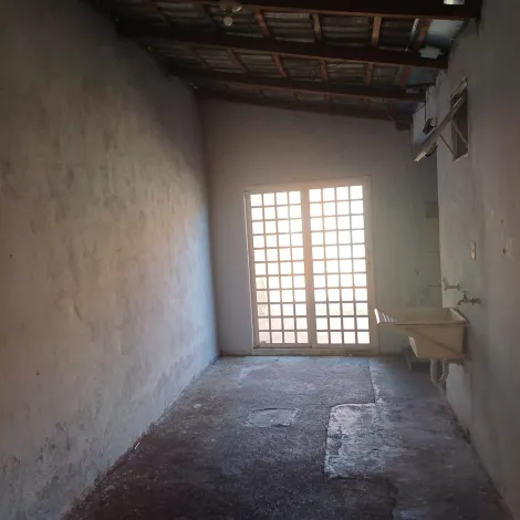 Alugar Casa / Padr&atilde;o em S&atilde;o Jos&eacute; do Rio Preto R$ 900,00 - Foto 11