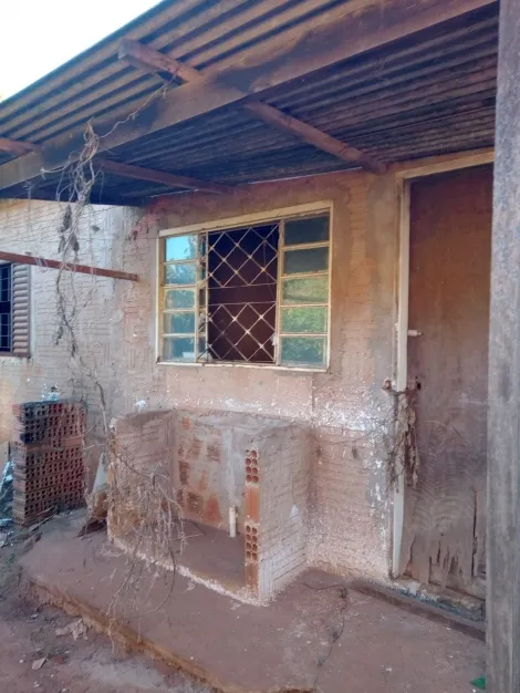 Casa / Padr&atilde;o em Catanduva 