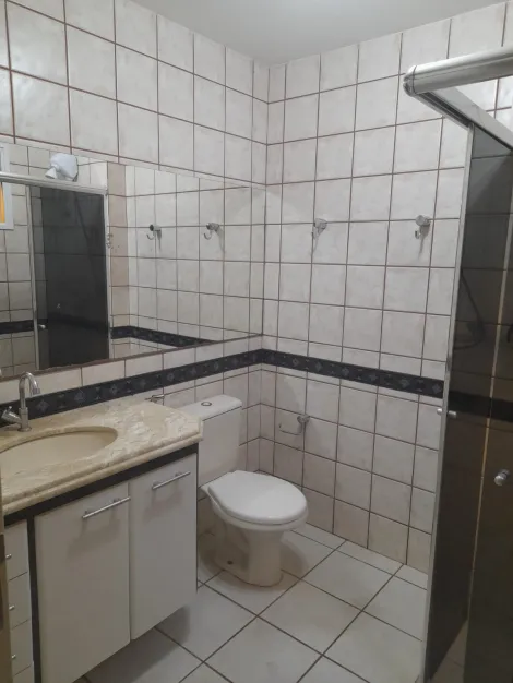 Alugar Apartamento / Padr&atilde;o em S&atilde;o Jos&eacute; do Rio Preto R$ 900,00 - Foto 5
