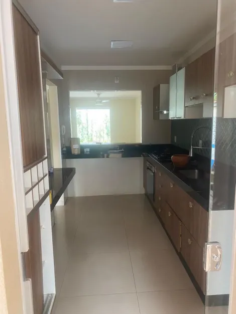 Alugar Casa / Condom&iacute;nio em S&atilde;o Jos&eacute; do Rio Preto R$ 2.575,00 - Foto 13