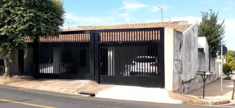 Alugar Casa / Padr&atilde;o em S&atilde;o Jos&eacute; do Rio Preto. apenas R$ 450.000,00