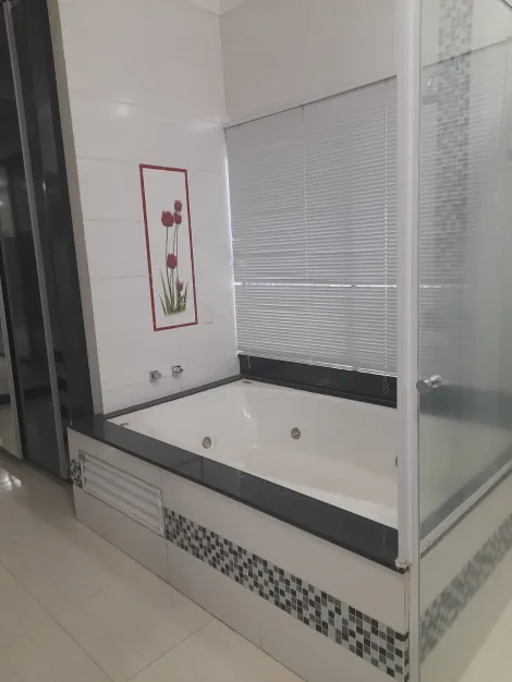 Alugar Casa / Padr&atilde;o em S&atilde;o Jos&eacute; do Rio Preto R$ 4.500,00 - Foto 13