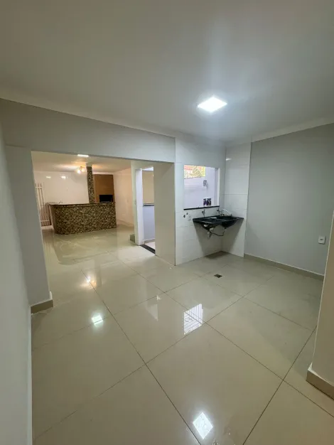 Alugar Casa / Padr&atilde;o em S&atilde;o Jos&eacute; do Rio Preto R$ 4.187,23 - Foto 14