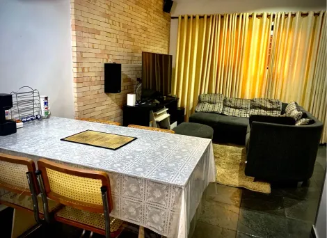 Alugar Apartamento / Padr&atilde;o em S&atilde;o Jos&eacute; do Rio Preto. apenas R$ 240.000,00
