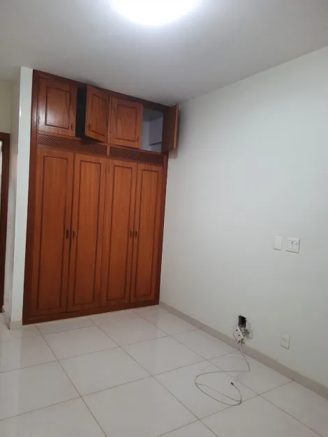 Alugar Apartamento / Padr&atilde;o em S&atilde;o Jos&eacute; do Rio Preto R$ 2.800,00 - Foto 14
