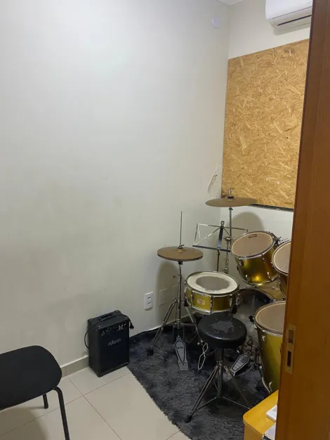 Comprar Comercial / Casa Comercial em S&atilde;o Jos&eacute; do Rio Preto R$ 1.500.000,00 - Foto 17
