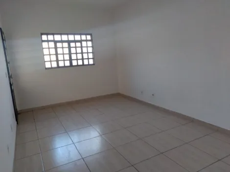 Alugar Casa / Padr&atilde;o em S&atilde;o Jos&eacute; do Rio Preto R$ 1.400,00 - Foto 4
