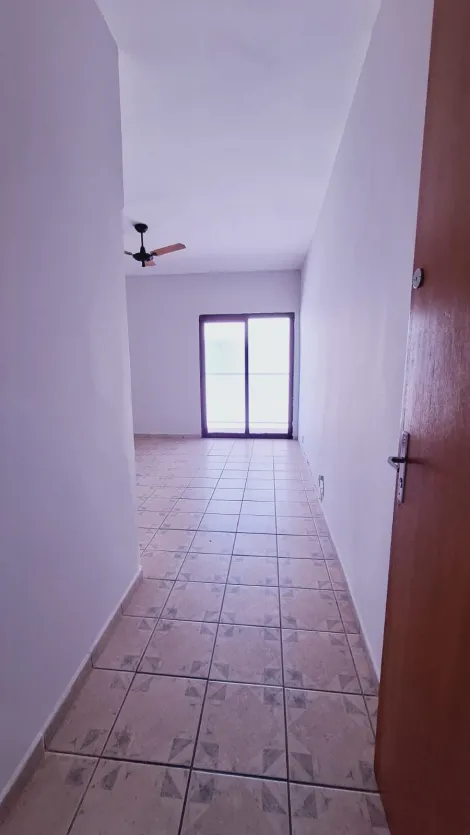 Alugar Apartamento / Padr&atilde;o em S&atilde;o Jos&eacute; do Rio Preto R$ 850,00 - Foto 2