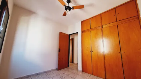 Alugar Apartamento / Padr&atilde;o em S&atilde;o Jos&eacute; do Rio Preto R$ 850,00 - Foto 10