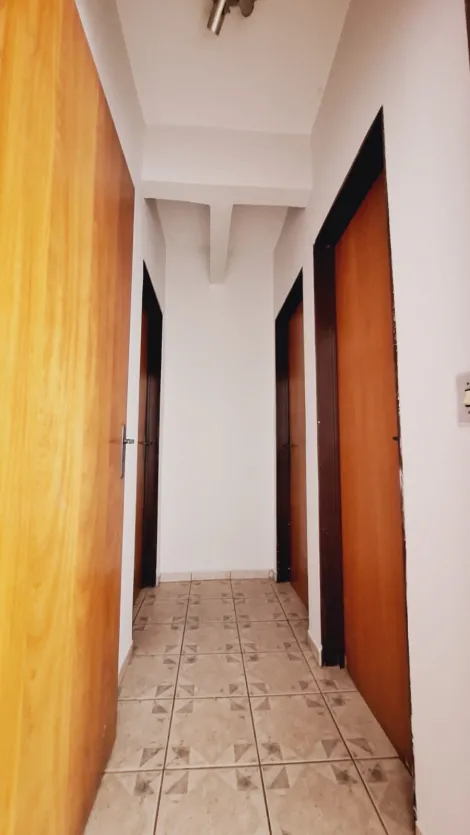 Alugar Apartamento / Padr&atilde;o em S&atilde;o Jos&eacute; do Rio Preto R$ 850,00 - Foto 16