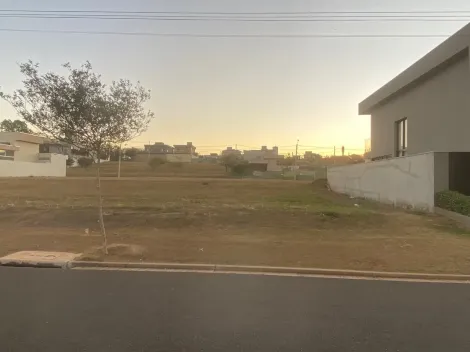 Terreno / Condom&iacute;nio em Mirassol 