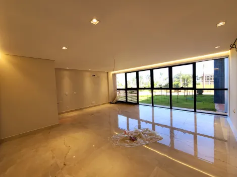 Alugar Comercial / Sala em S&atilde;o Jos&eacute; do Rio Preto. apenas R$ 4.300,00