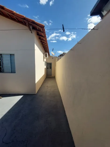 Comprar Casa / Padr&atilde;o em S&atilde;o Jos&eacute; do Rio Preto R$ 370.000,00 - Foto 9