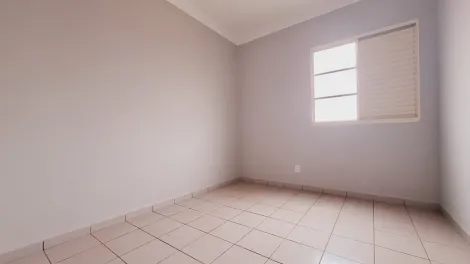 Alugar Apartamento / Padr&atilde;o em S&atilde;o Jos&eacute; do Rio Preto R$ 730,00 - Foto 10