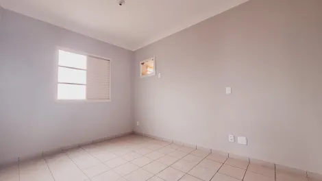 Alugar Apartamento / Padr&atilde;o em S&atilde;o Jos&eacute; do Rio Preto R$ 730,00 - Foto 6