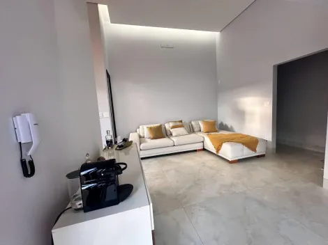 Comprar Casa / Padr&atilde;o em Ol&iacute;mpia R$ 820.000,00 - Foto 4