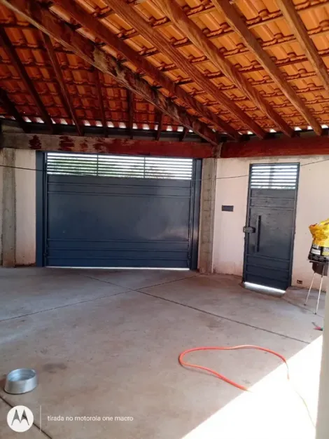 Comprar Casa / Padr&atilde;o em S&atilde;o Jos&eacute; do Rio Preto - Foto 2