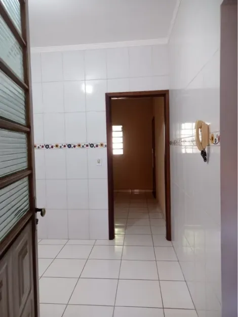 Alugar Casa / Padr&atilde;o em S&atilde;o Jos&eacute; do Rio Preto R$ 1.400,00 - Foto 9