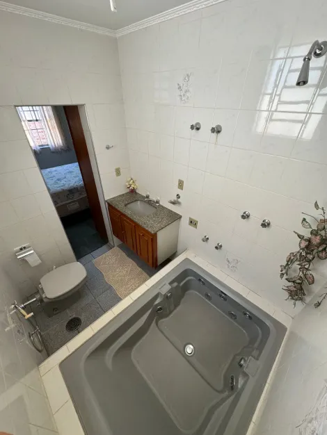 Alugar Casa / Padr&atilde;o em S&atilde;o Jos&eacute; do Rio Preto R$ 2.400,00 - Foto 9